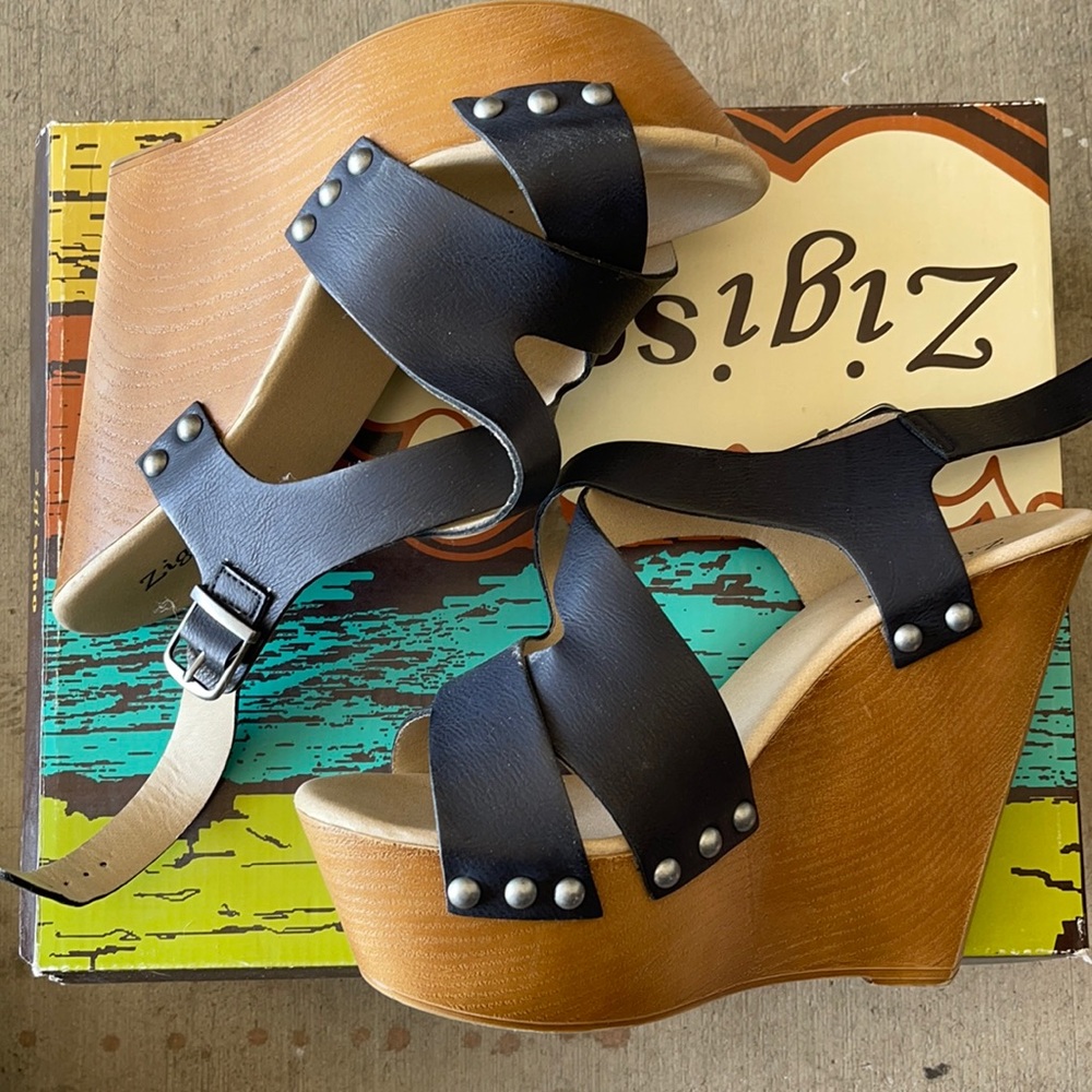 Zigi Soho Wedges